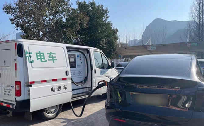 晋宁区汽车搭电
